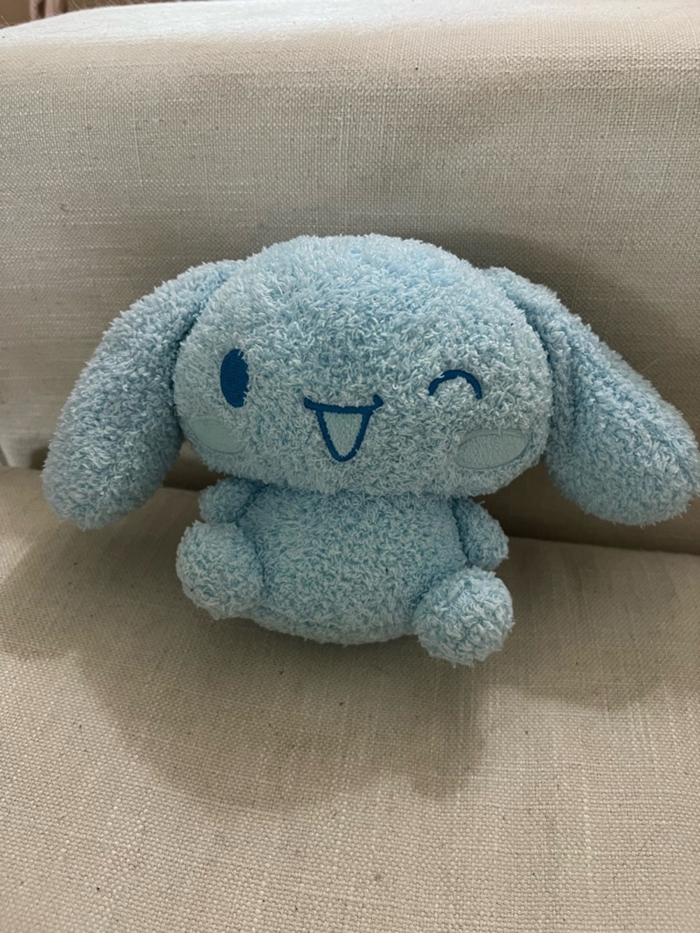Hello Kitty and Friends, Cinnamoroll Sanrio 2004